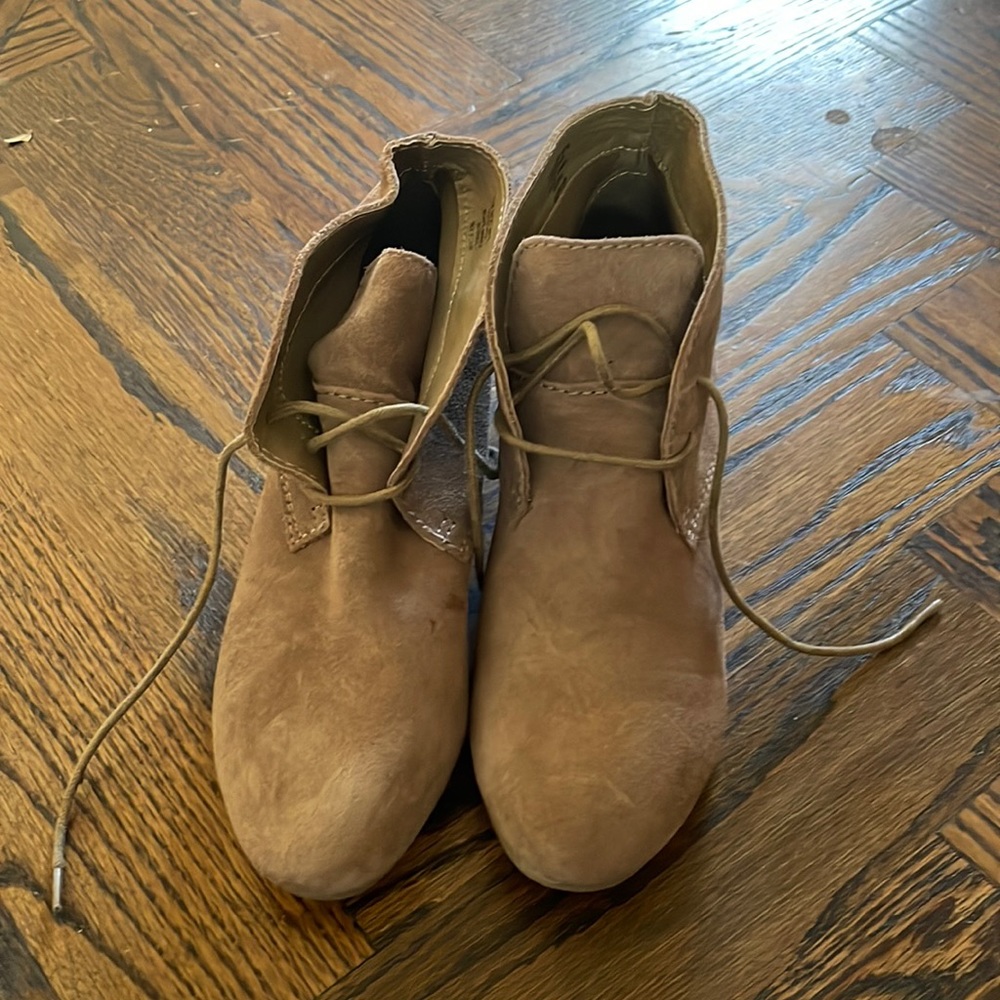 Crown Vintage Suede Lace Up Boots - Size 7.5